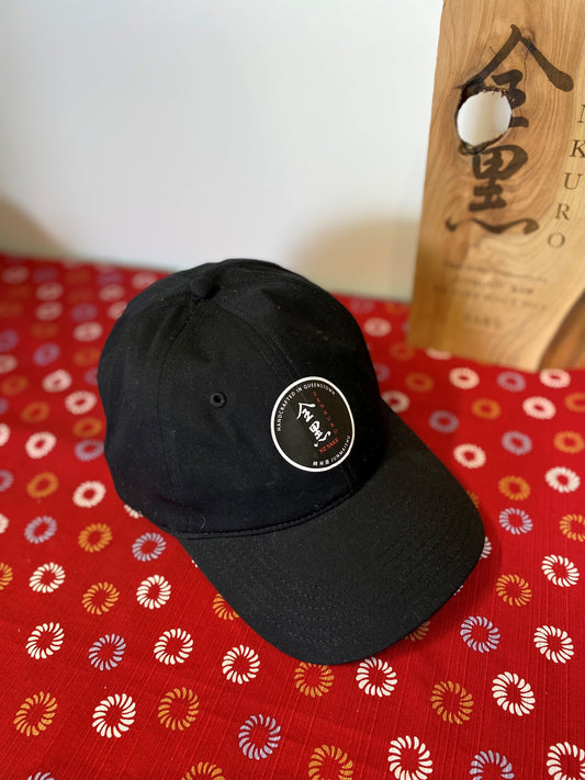 全黒キャップ