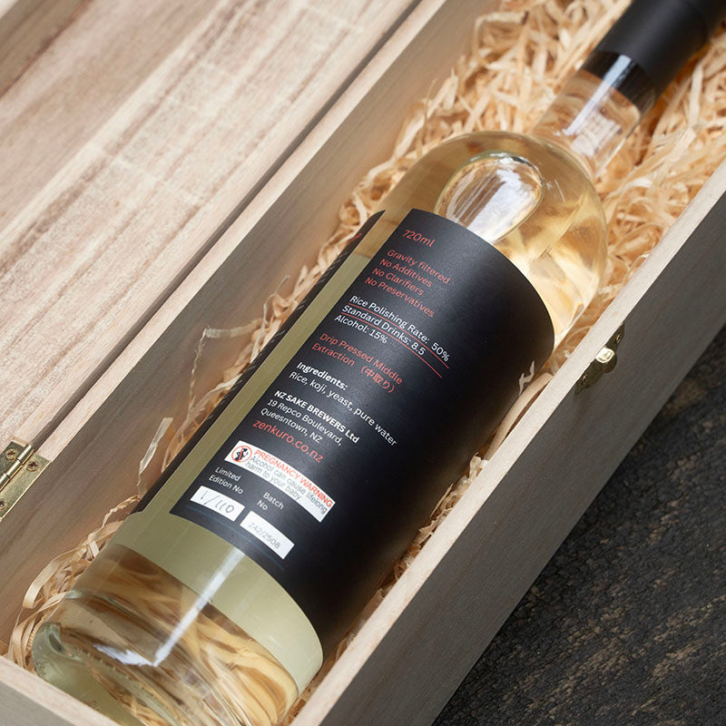 スペースドラゴン 純米吟醸 ZENKURO × TAKAHIRoK – Zenkuro